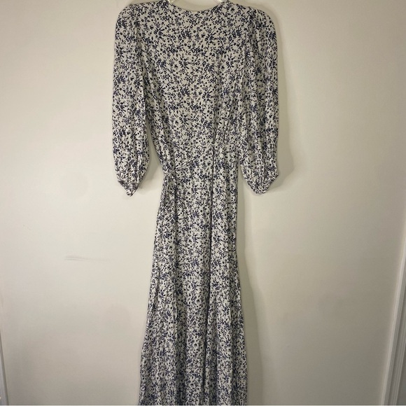 Farrow Floral Wrap V Neck Maxi Dress in Dark Blue and White Size Small - Picture 9 of 15